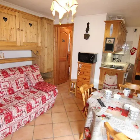 En Foret Des Rennes Ii, 2 Pieces + Cabine, Balcon, 4 Pers., Proche Esf, Classe 2 Etoiles - Fr-1-594-168 هاوتيلوس